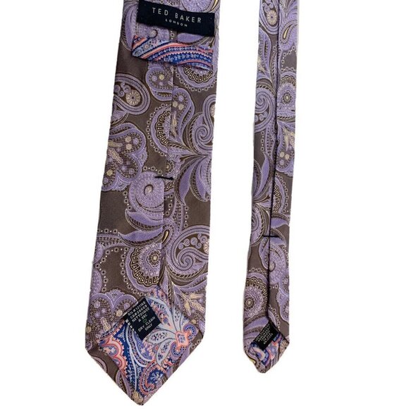 Ted Baker London Men's 100% Silk Necktie USA Designer Paisley Purple EUC - Picture 4 of 12